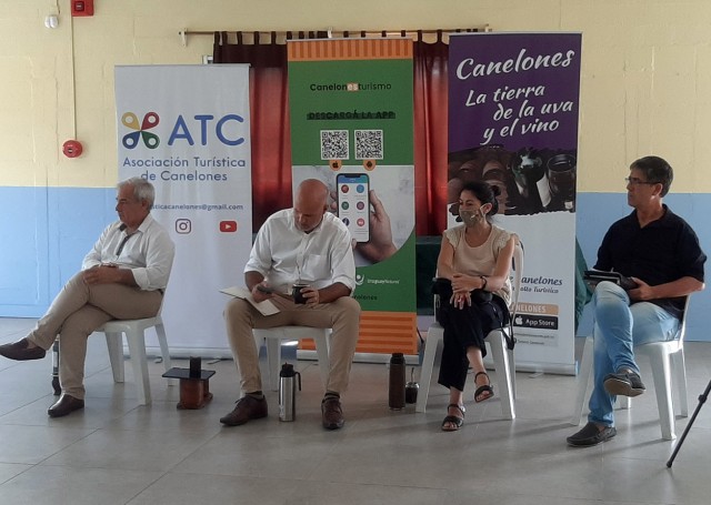 Canelones evaluó desarrollo de la temporada turística y avanzó en la agenda para los próximos meses
