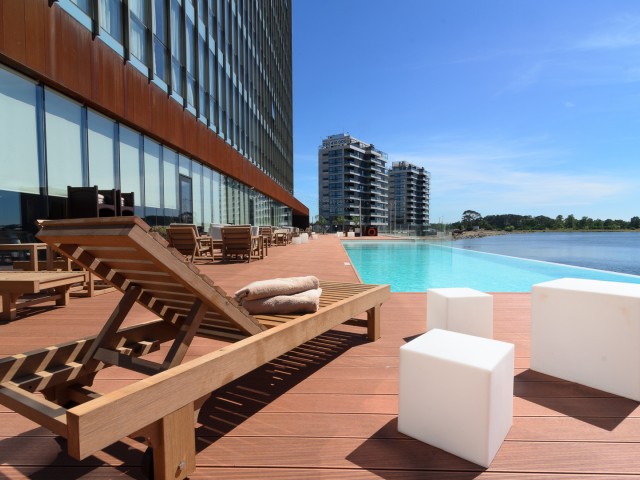 Deck_y_Piscina